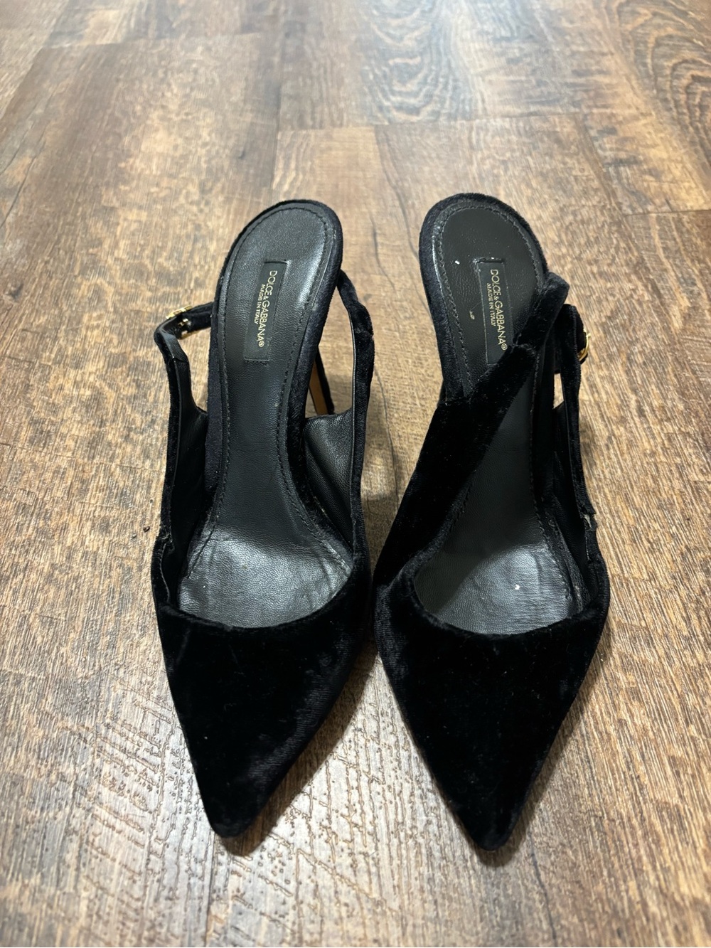 Vintage 2000’s Dolce & Gabbana Black Velvet Pointed-Toe Slingback Heels - Picture 2 of 10